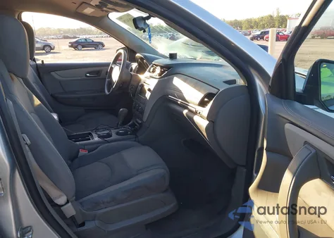 2015 Chevrolet Traverse Ls from USA, damaged, VIN 1GNKRFKD9FJ133562